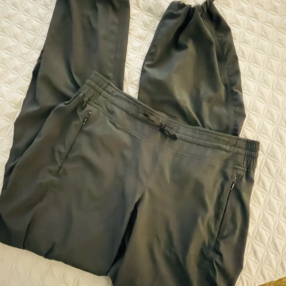 Athleta Travel Pants - Picture 3 of 7